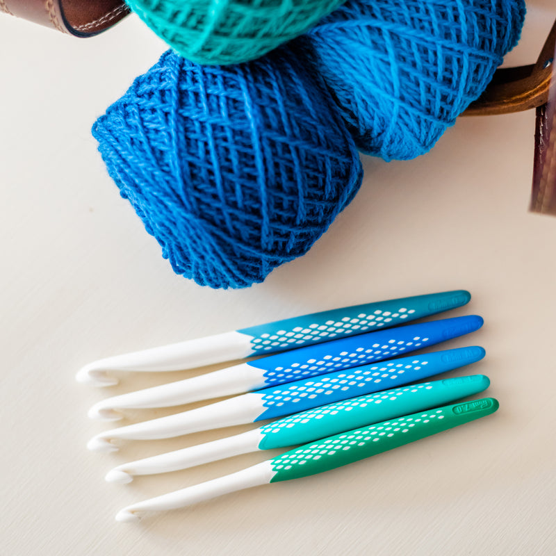 Load image into Gallery viewer, 57183|Prym Ergonomic Crochet Hook Set, Large (7mm, L, M, N, O)