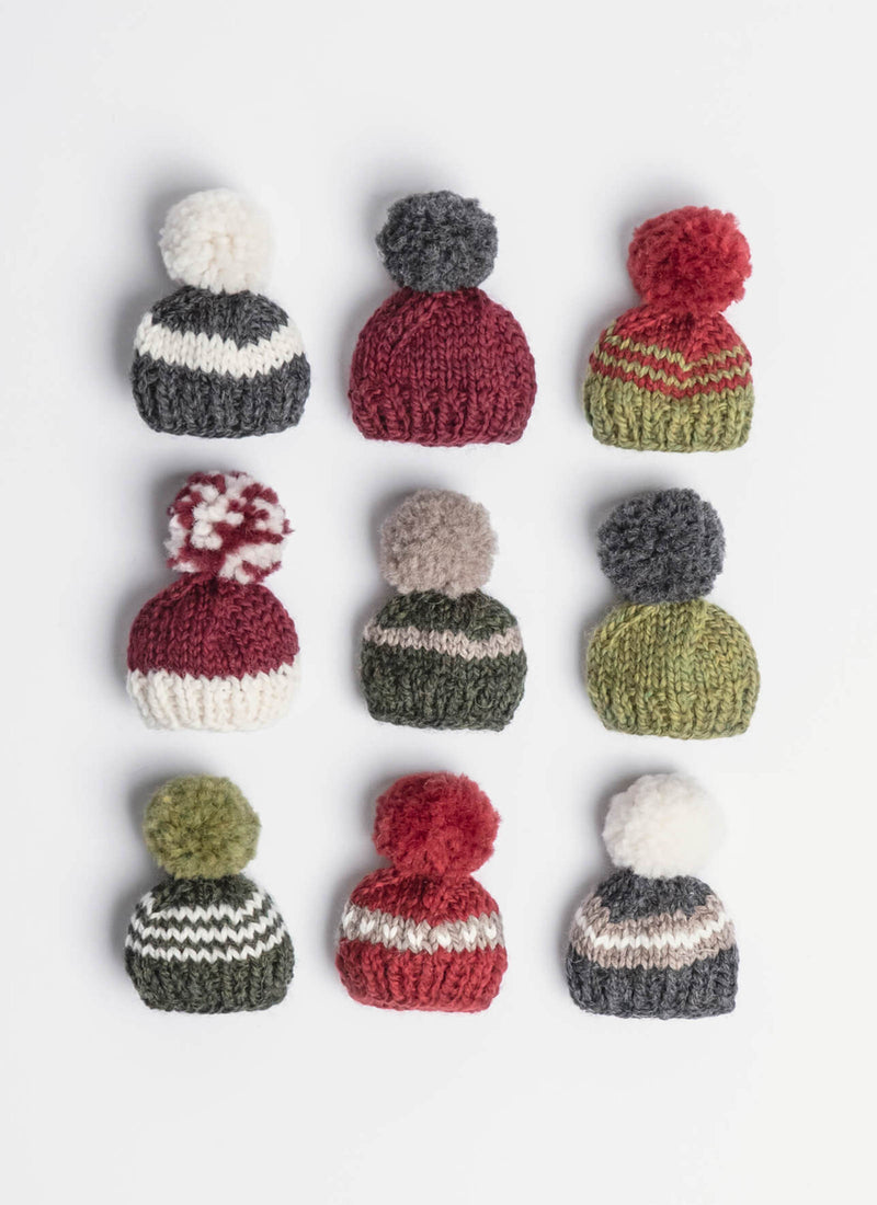 Chargez l'image dans la visionneuse de la galerie, BSF-202026|Blue Sky Fibers Holiday Cheer Mini Hat Pattern, Free PDF Pattern