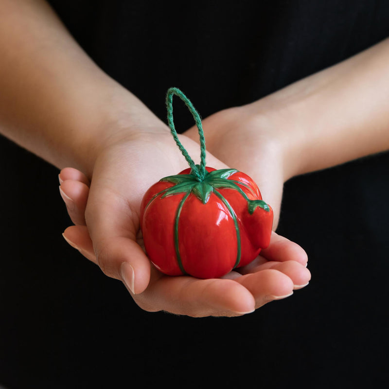 Load image into Gallery viewer, DR001|Dritz Tomato Pin Cushion Keepsake Ornament