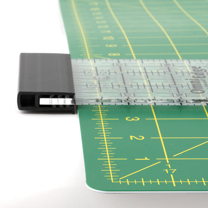 Cargue la imagen en el visor de la galería, RE524|Omnigrid Rectangle Ruler with Removable Lip, 5" x 24"