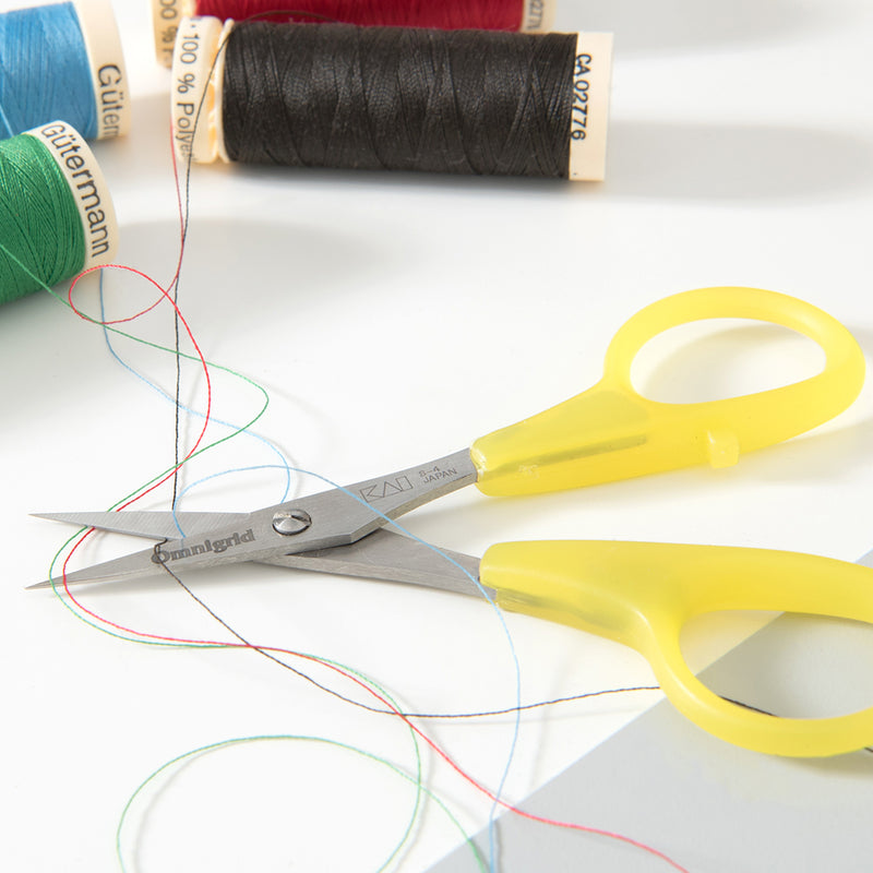 Load image into Gallery viewer, 2064|Omnigrid 4" Embroidery Scissors, Stainless Steel