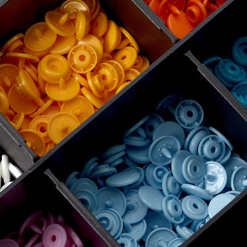 Cargue la imagen en el visor de la galería, 393900|Prym COLOR Snaps Box with tools 300pc