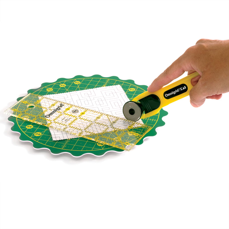 Cargue la imagen en el visor de la galería, 8WGR|Omnigrid 360 ROTATING CUTTING MAT, 8"