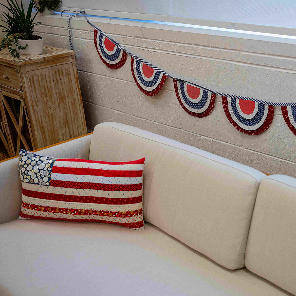 Scalloped Bunting Garland