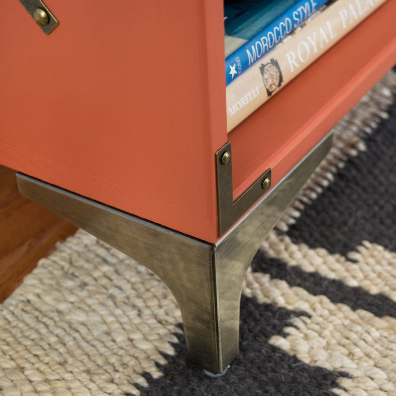 Load image into Gallery viewer, 44707-38|Dritz Metal Corner Legs, Antique Brass, 2 pc