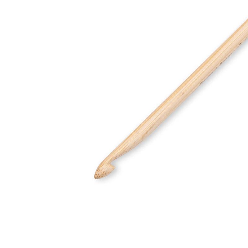 Cargue la imagen en el visor de la galería, 197613| 6" Crochet Hook, Bamboo, US K (6.5mm)