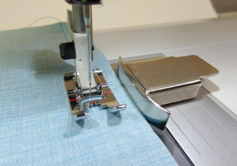 Load image into Gallery viewer, 626|Dritz Magnetic Seam Guide, Nickel