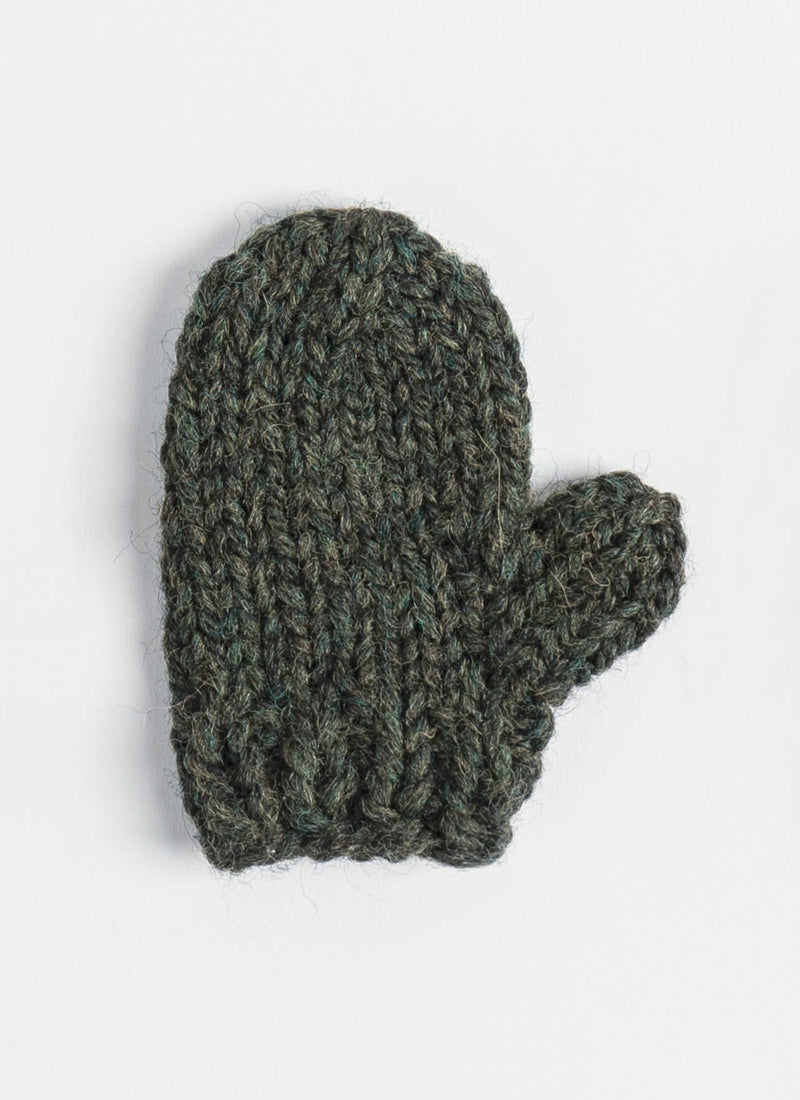 Load image into Gallery viewer, BSF-202136|Blue Sky Fibers Holiday Cheer Mini Mitt Pattern, Free PDF Pattern