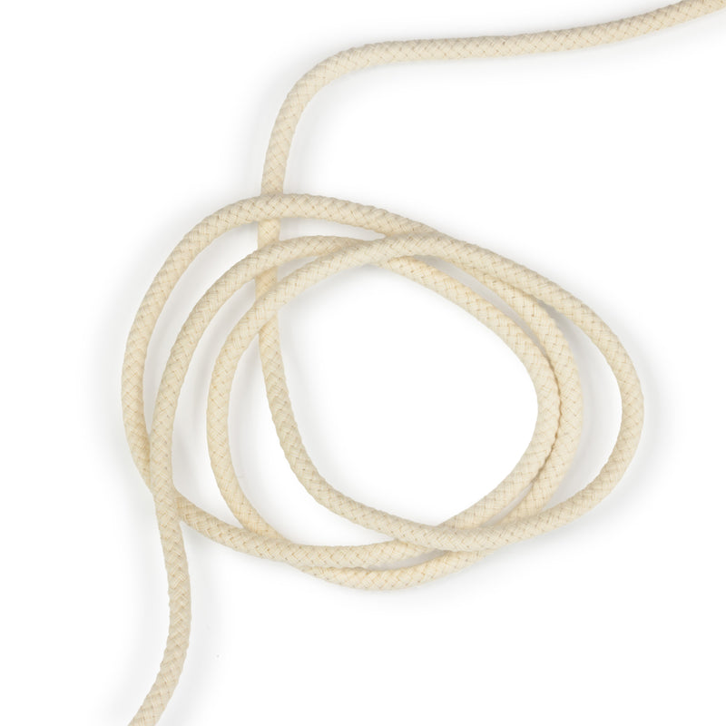 Load image into Gallery viewer, 44503|Dritz Cotton Bolo Cord 3/16" x 6 YD - Cream