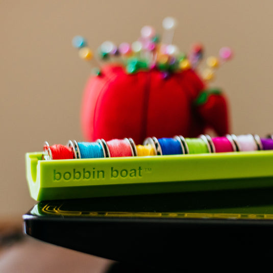 888-43|Dritz Bobbin Boat, Green