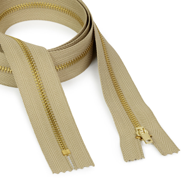 Cargue la imagen en el visor de la galería, 44228|Dritz Brass Upholstery Zipper, Beige, 30"